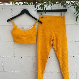 New without tags: Onzie Selenite Legging and Flow Bra set.